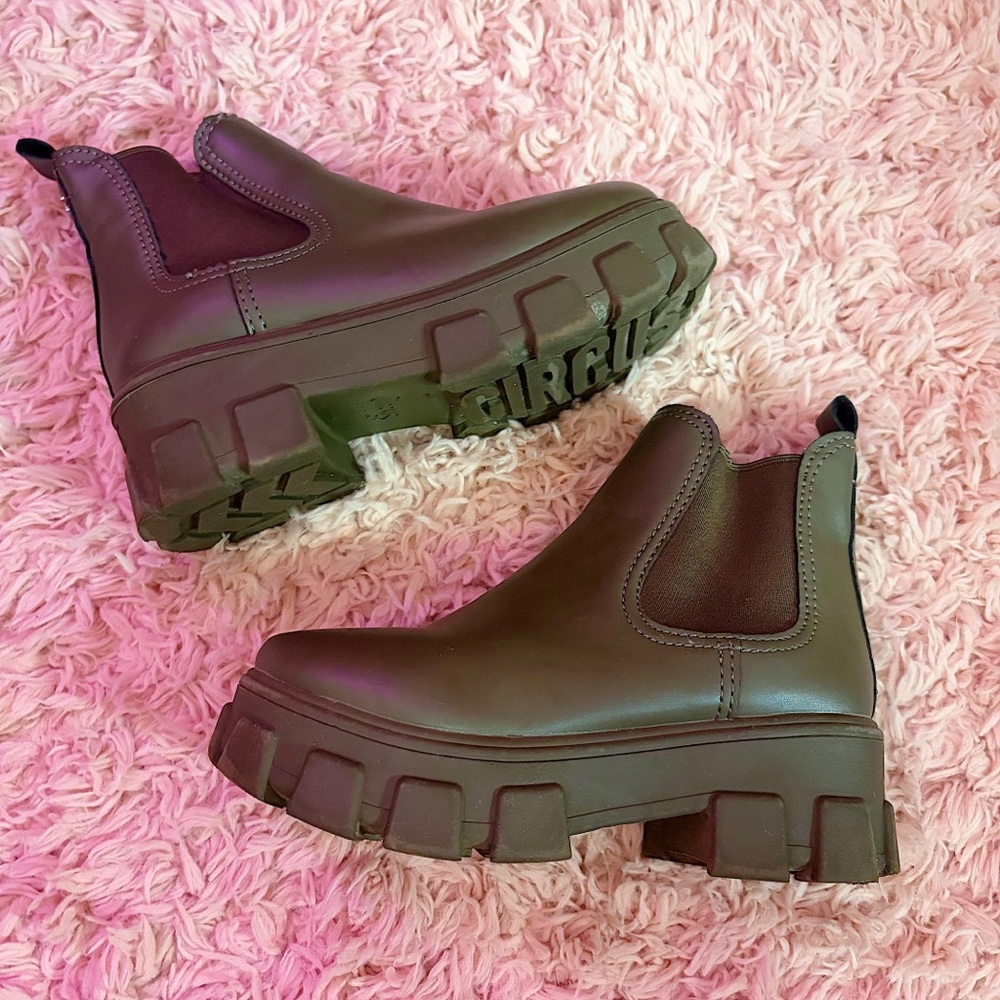 Circus NY by Sam Edelman Indie waterproof lug sole hiker boots in hunter green